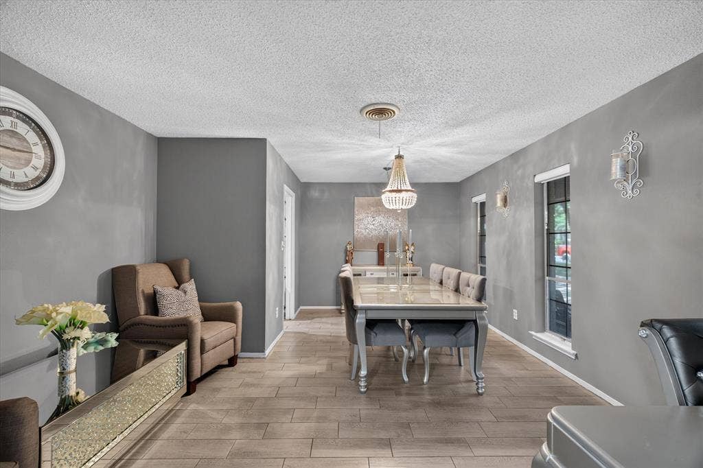1317 W Redbud Drive, Hurst, TX 76053 1317 W Redbud Drive, Hurst, TX 76053
