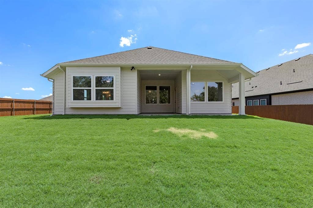3805 Maize Avenue, Heartland, TX 75114 26. 3805 Maize - Back