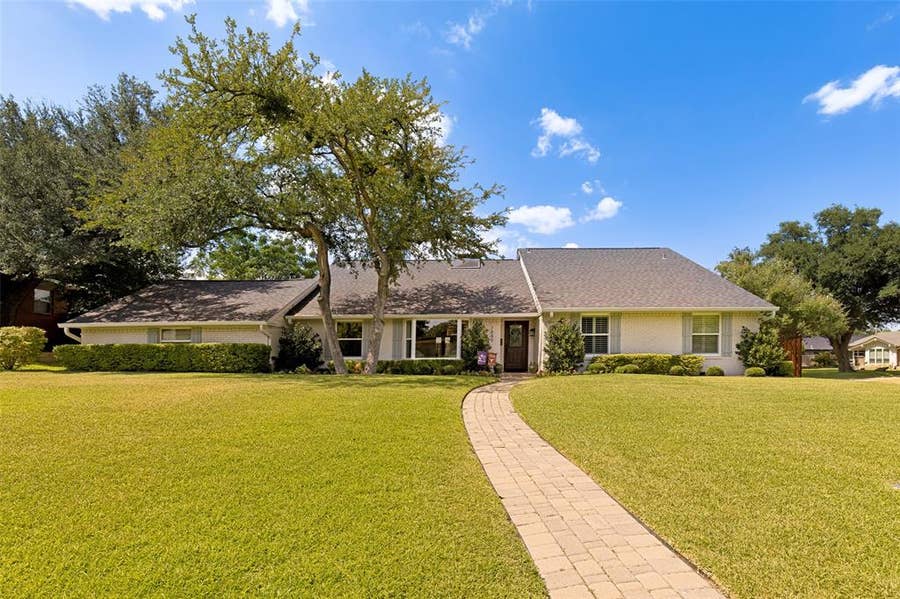 Property photo for 7845 Yamini Drive, Dallas, TX