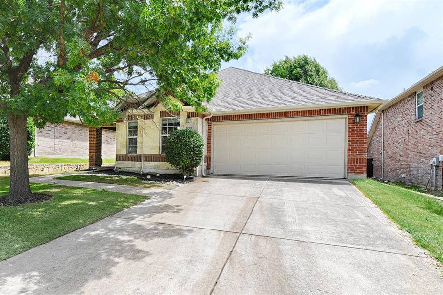 Property photo for 12988 Galaxy Drive, Frisco, TX