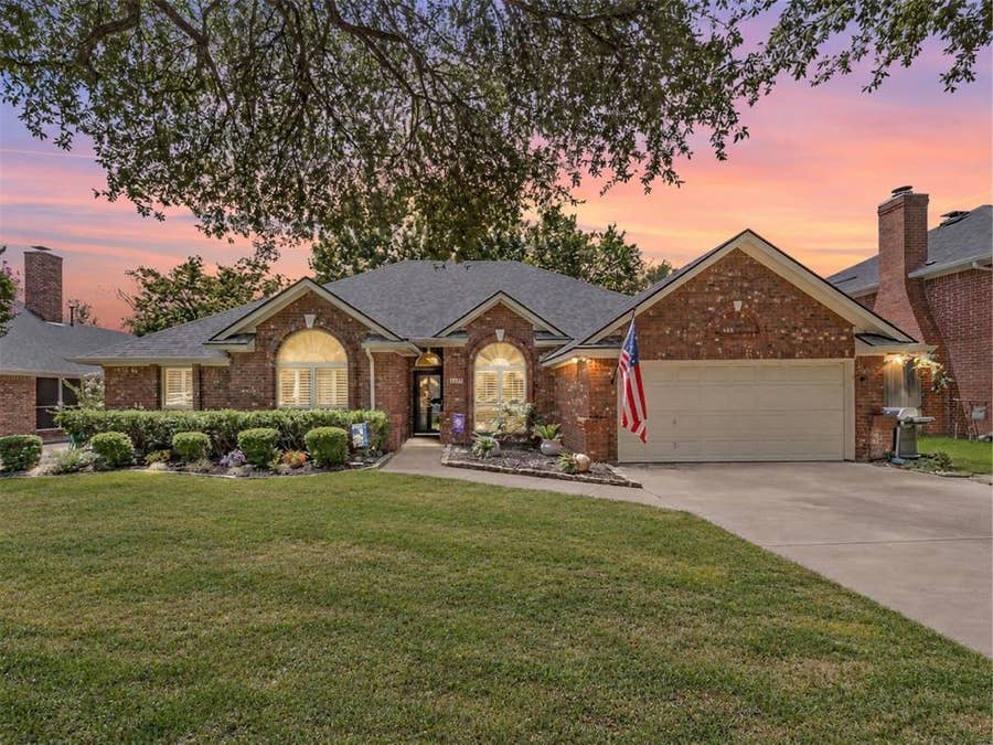 Property photo for 3317 Clearfield Drive, Grapevine, TX
