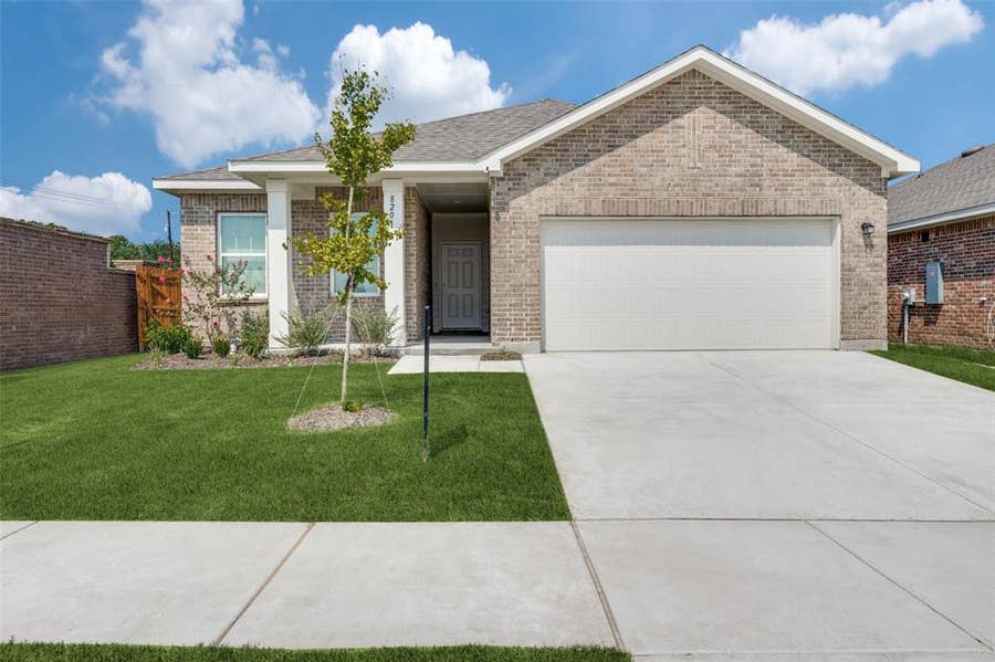 Property photo for 8201 Bufflehead Drive, Fort Worth, TX