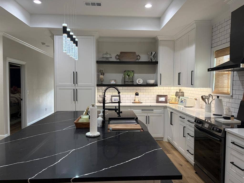 600 Lucas Drive, Athens, TX 75751 Kitchen