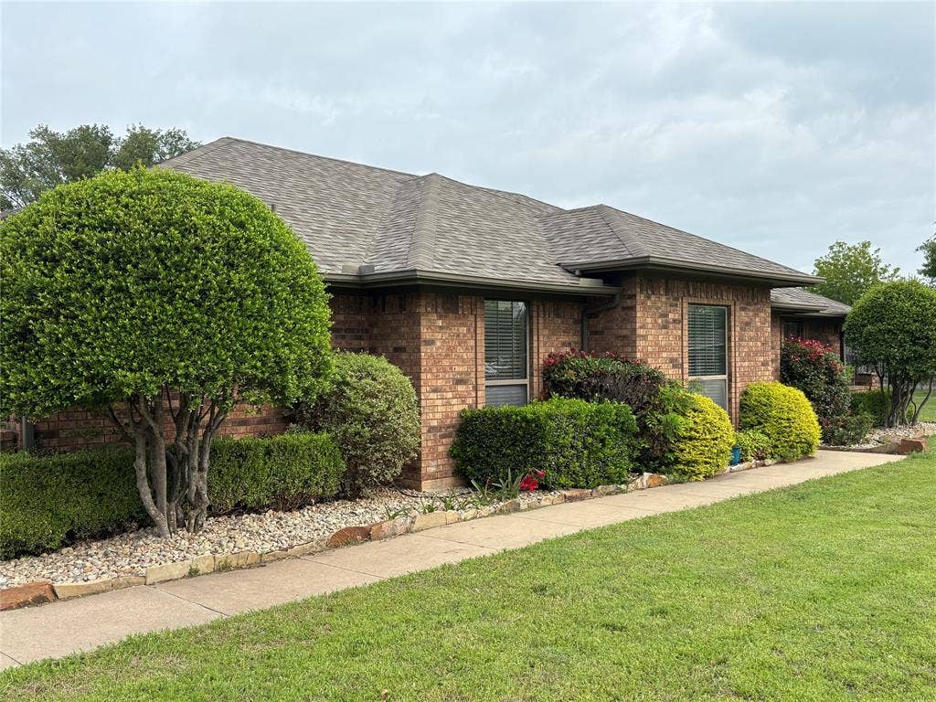 10694 Rose Garden Court, McKinney, TX 75072 10694 Rose Garden Court, McKinney, TX 75072