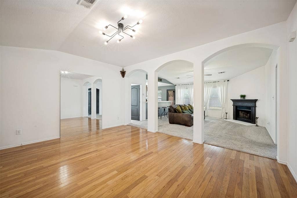 3700 Ocean Drive, Denton, TX 76210