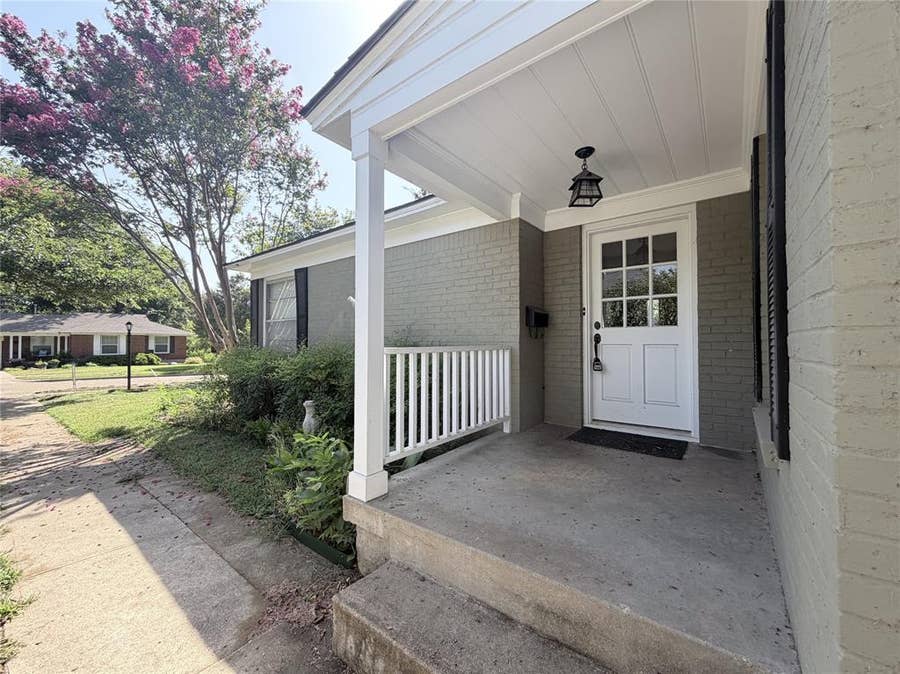 Property photo for 529 Coolair Drive, Dallas, TX