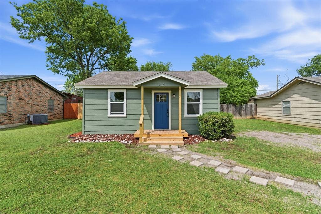 8816 Spaugh Court, White Settlement, TX 76108 8816 Spaugh Court, White Settlement, TX 76108