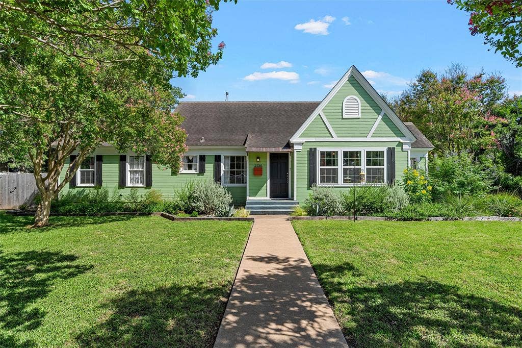 2730 Live Oak Avenue, Waco, TX 76708 2730 Live Oak Avenue, Waco, TX 76708