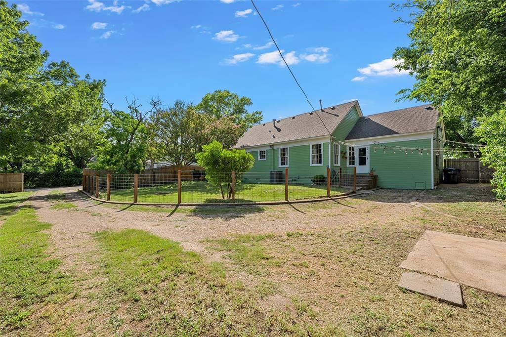 2730 Live Oak Avenue, Waco, TX 76708 2730 Live Oak Avenue, Waco, TX 76708
