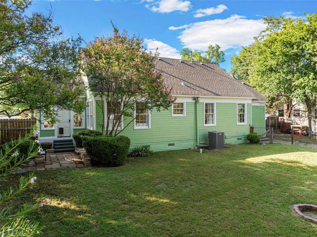 2730 Live Oak Avenue, Waco, TX 76708 2730 Live Oak Avenue, Waco, TX 76708