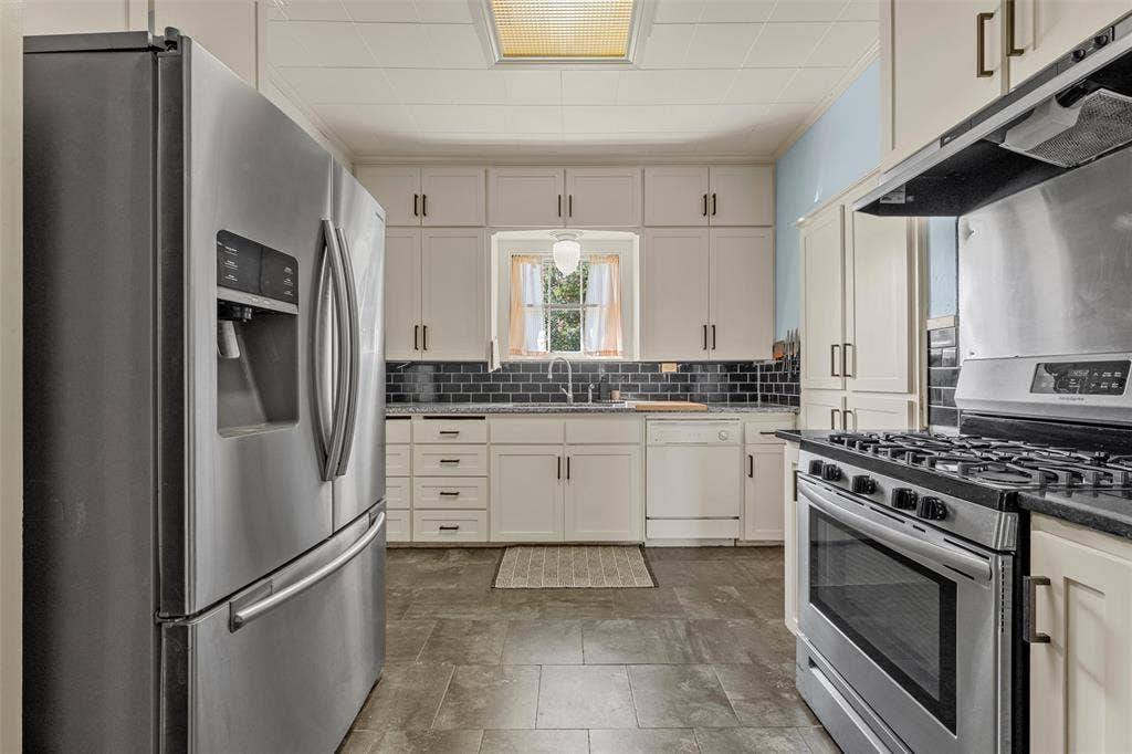 2730 Live Oak Avenue, Waco, TX 76708 2730 Live Oak Avenue, Waco, TX 76708