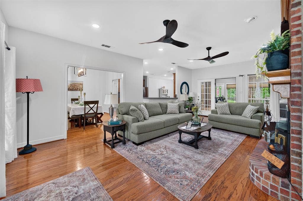 5611 Fm 2494, Athens, TX 75751 5611 Fm 2494, Athens, TX 75751