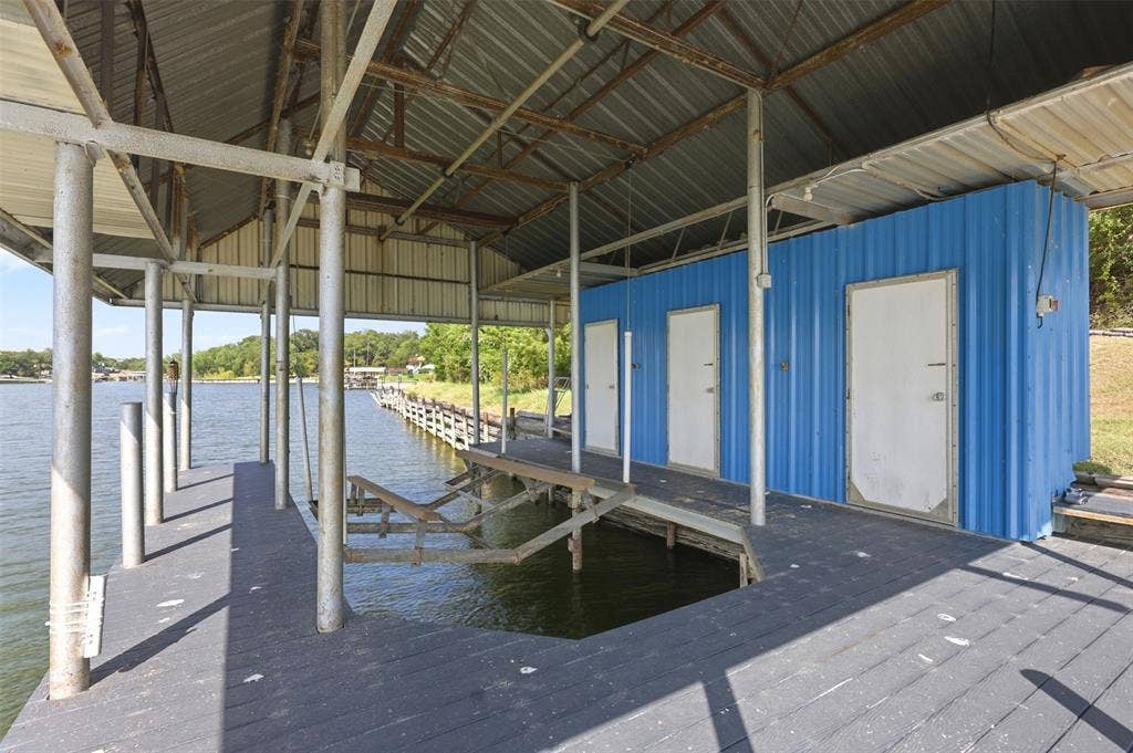 9325 Westview Road, Fort Worth, TX 76179 9325 Westview Road, Fort Worth, TX 76179