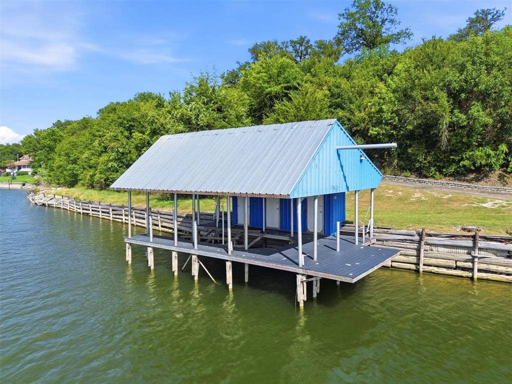 9325 Westview Road, Fort Worth, TX 76179 9325 Westview Road, Fort Worth, TX 76179