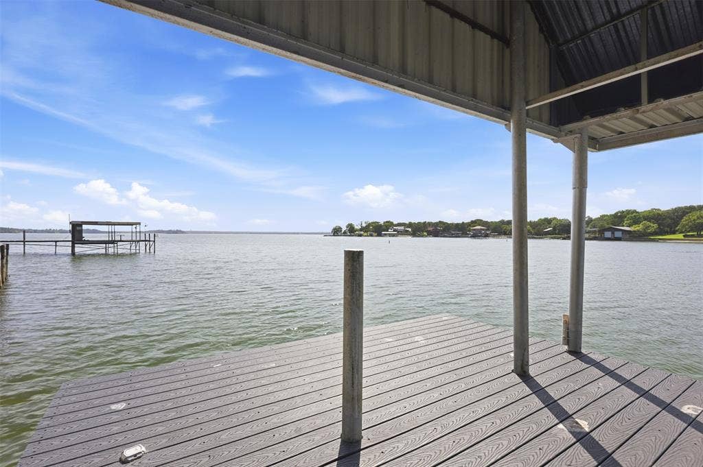 9325 Westview Road, Fort Worth, TX 76179 9325 Westview Road, Fort Worth, TX 76179