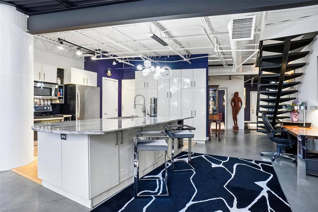 3110 Thomas Avenue, #121, Dallas, TX 75204