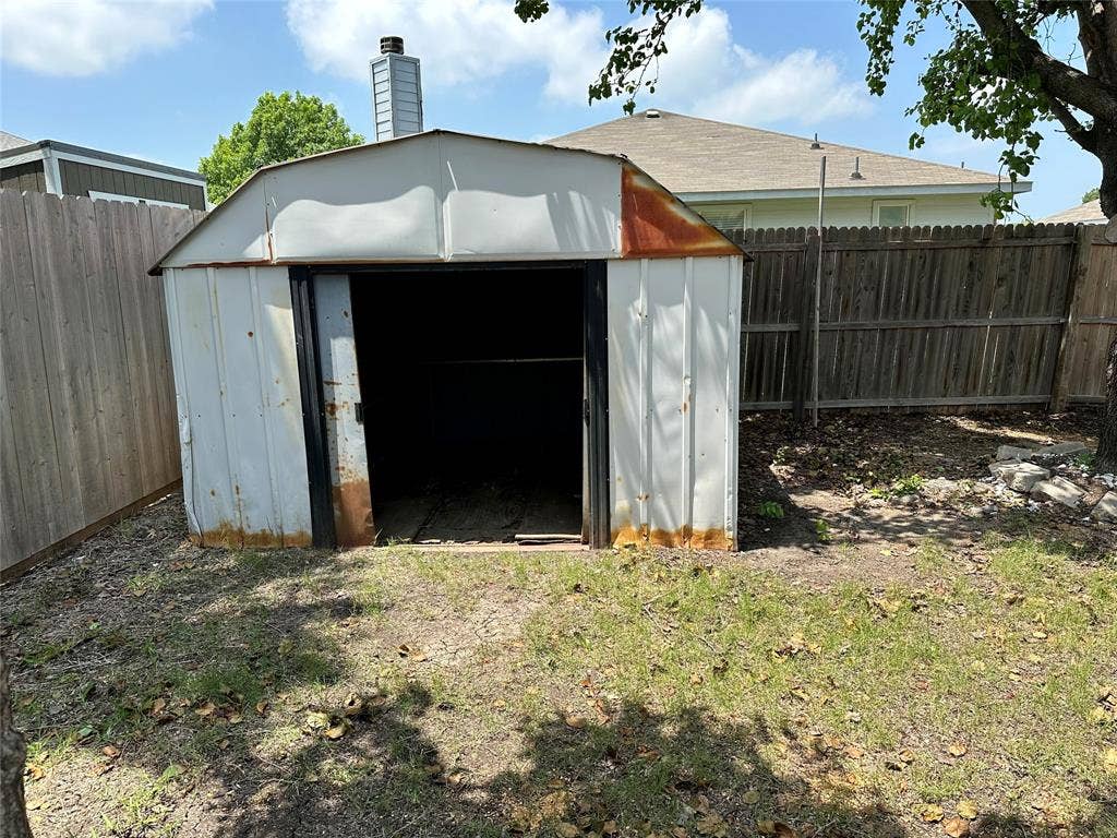 210 Windsor, Forney, TX 75126 210 Windsor, Forney, TX 75126