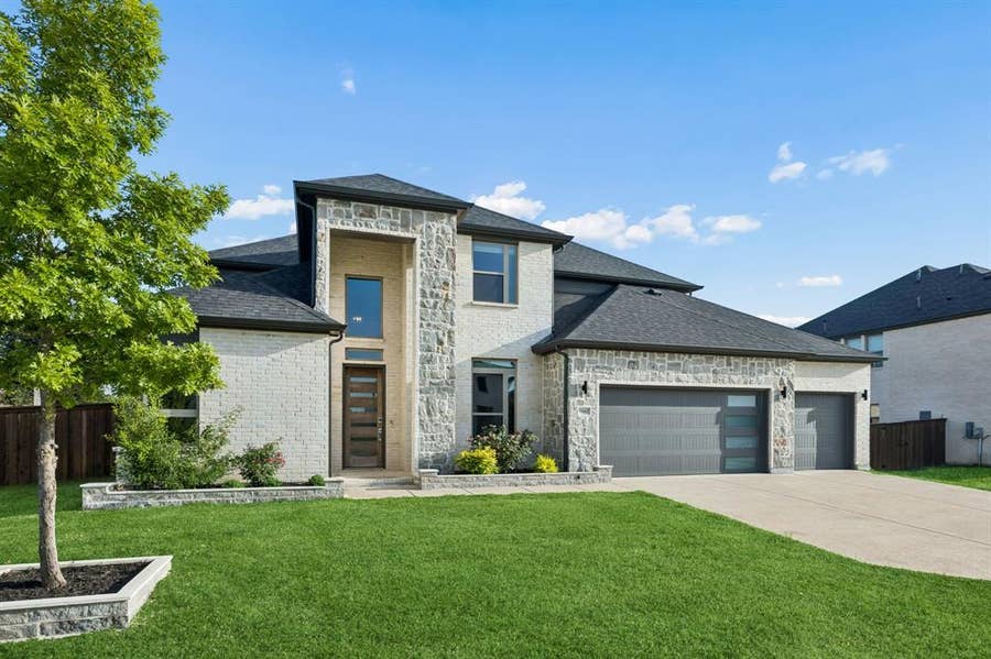 Property photo for 9667 Summit Hills Drive, Frisco, TX