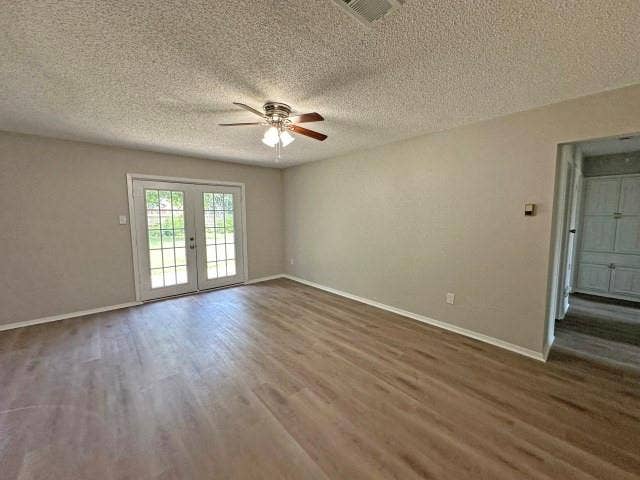 328 Hillside Court, Burleson, TX 76028 328 Hillside Court, Burleson, TX 76028