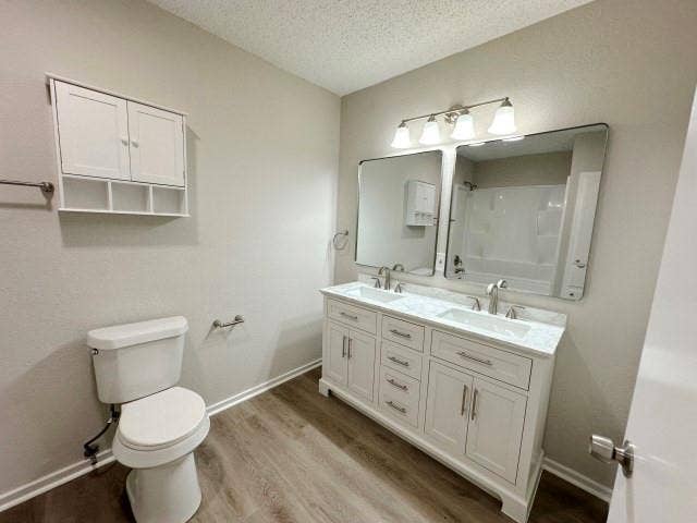 328 Hillside Court, Burleson, TX 76028 328 Hillside Court, Burleson, TX 76028