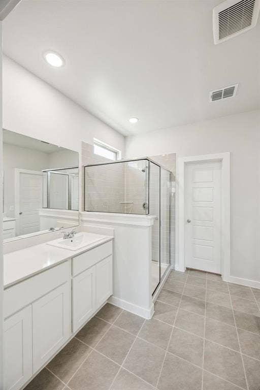 2029 Chariot Court, Seagoville, TX 75159 Primary Bathroom in the Masters home plan by Trophy Signature Homes – REPRESENTATIVE PHOTO