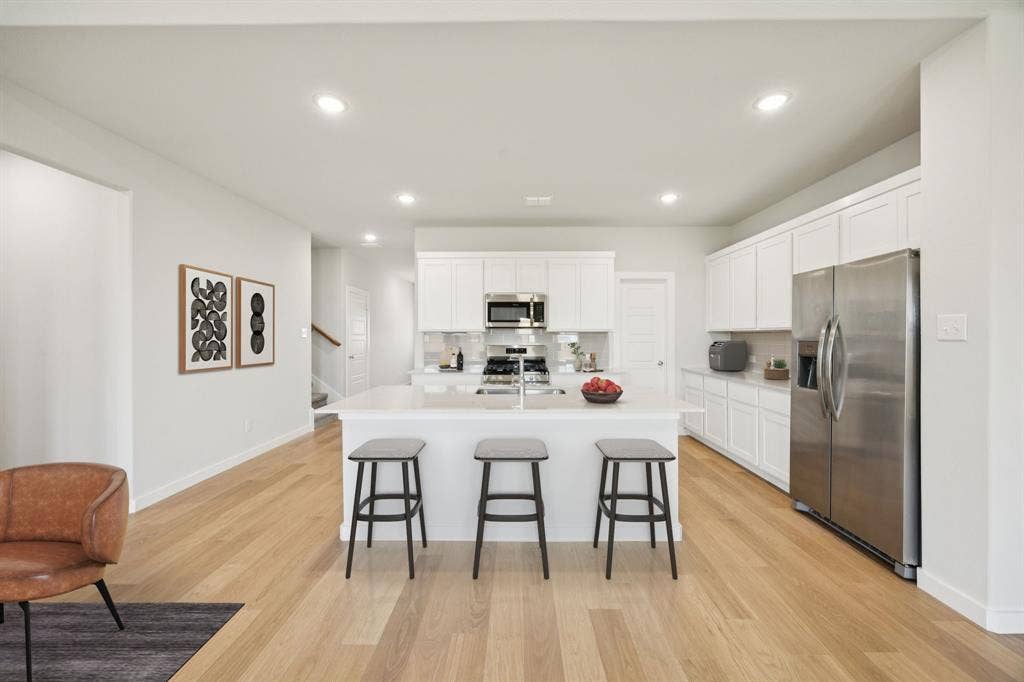 2029 Chariot Court, Seagoville, TX 75159 Kitchen in the Masters home plan by Trophy Signature Homes – REPRESENTATIVE PHOTO