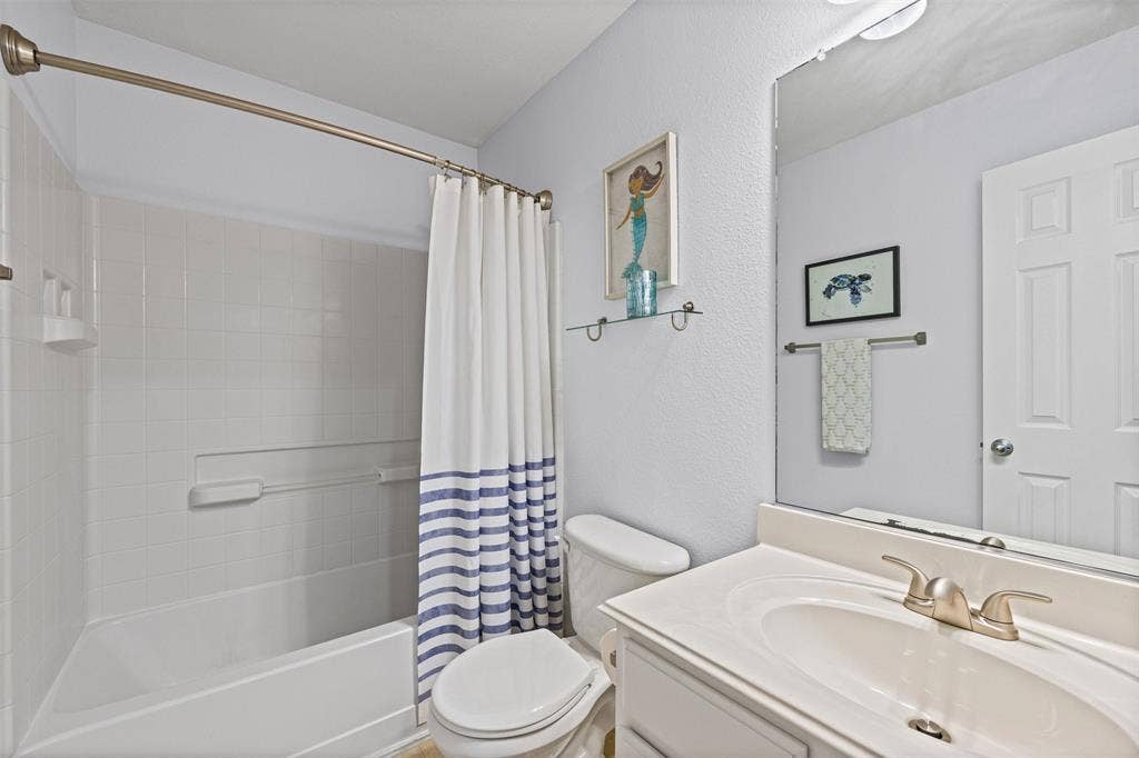 6401 Orange Blossom Drive, Midlothian, TX 76065 6401 Orange Blossom Drive, Midlothian, TX 76065