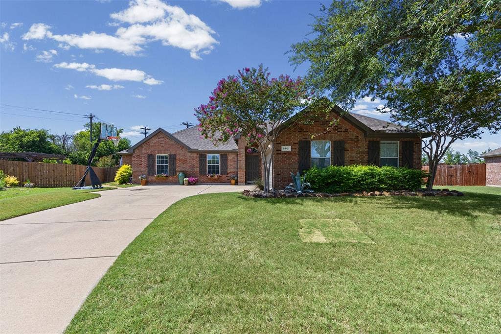 6401 Orange Blossom Drive, Midlothian, TX 76065 6401 Orange Blossom Drive, Midlothian, TX 76065