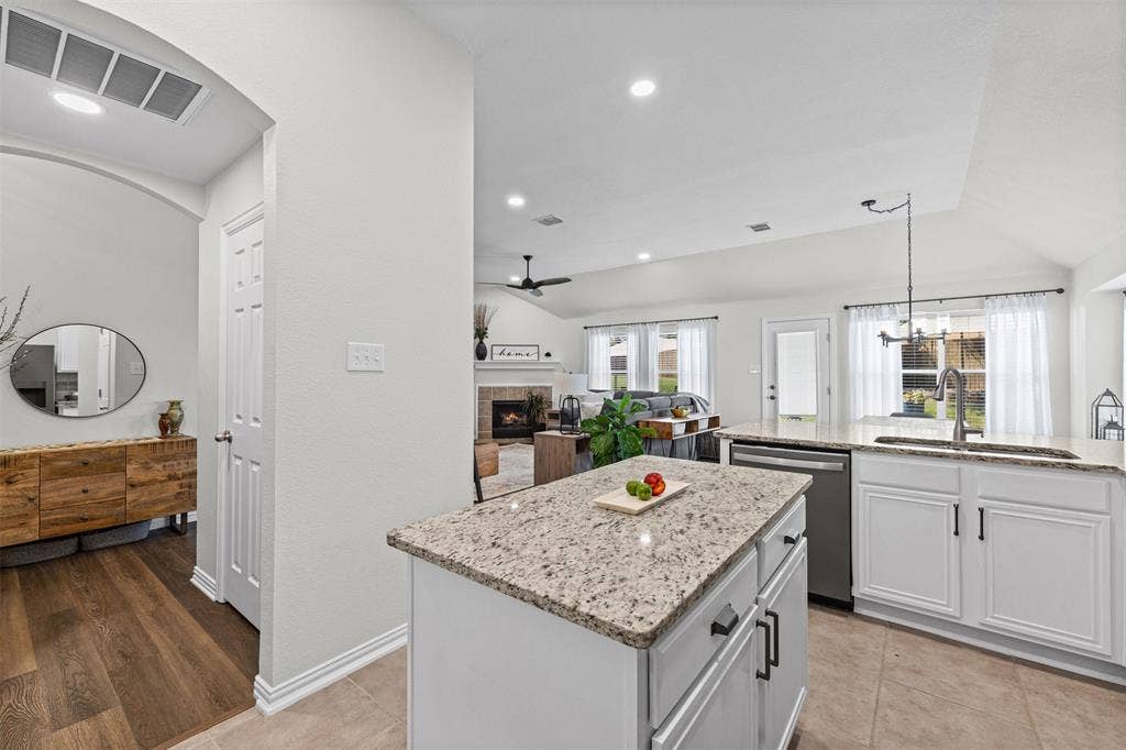 6401 Orange Blossom Drive, Midlothian, TX 76065 6401 Orange Blossom Drive, Midlothian, TX 76065