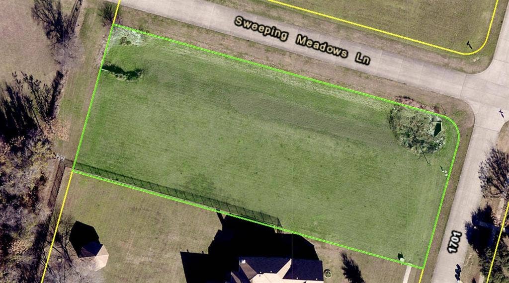 1705 High Valley Lane, Cedar Hill, TX 75104 1705 High Valley Lane, Cedar Hill, TX 75104
