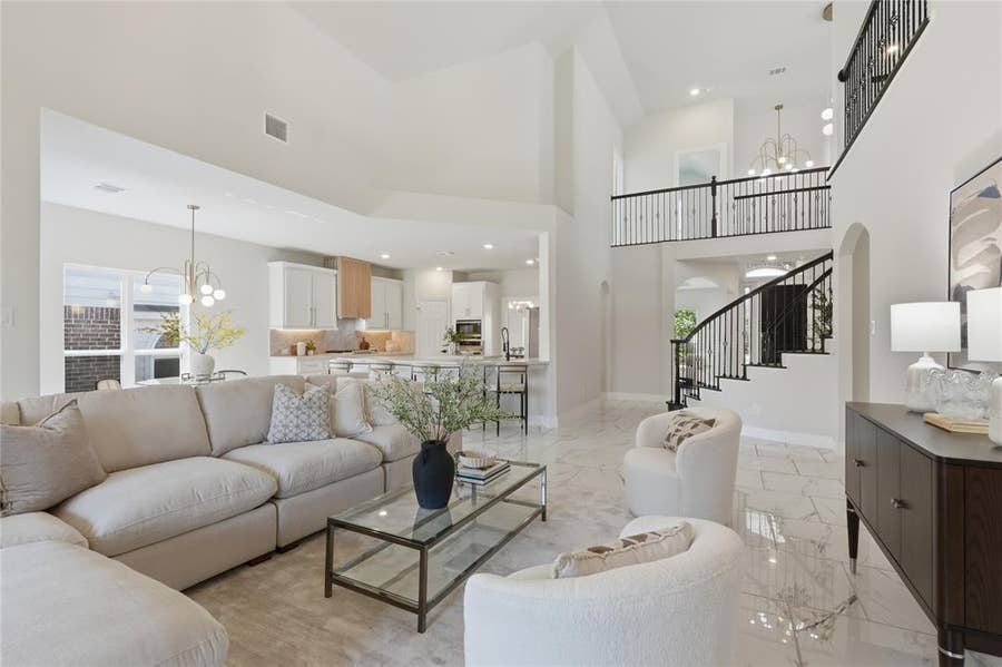 Property photo for 6601 Stolte Lane, Fort Worth, TX