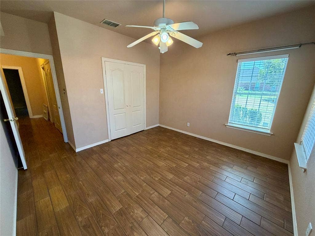 7830 Mavis Avenue, Waxahachie, TX 75167 Secondary bedroom