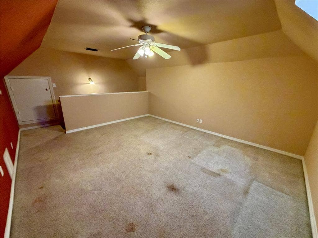 7830 Mavis Avenue, Waxahachie, TX 75167 Upstairs flex space