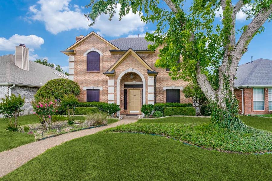 Property photo for 6916 Amethyst Lane, Plano, TX