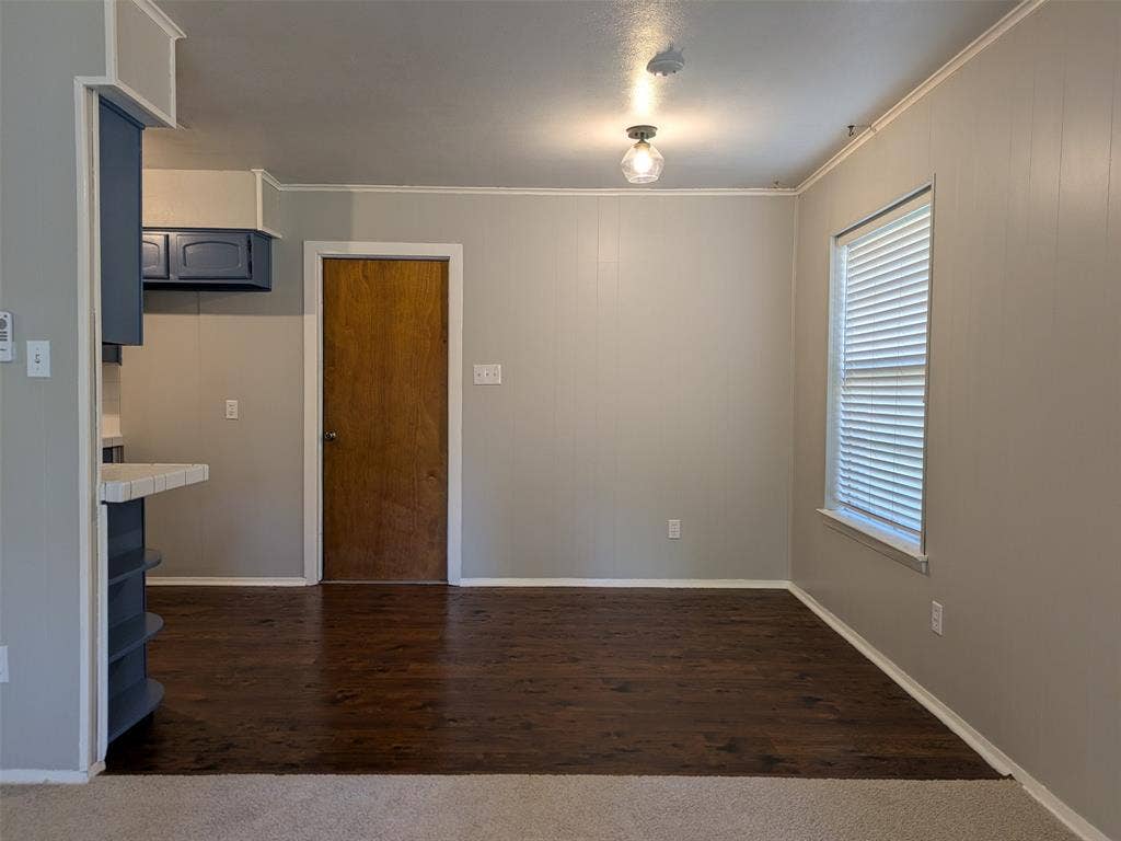 411 Baylor Drive, Arlington, TX 76010 411 Baylor Drive, Arlington, TX 76010