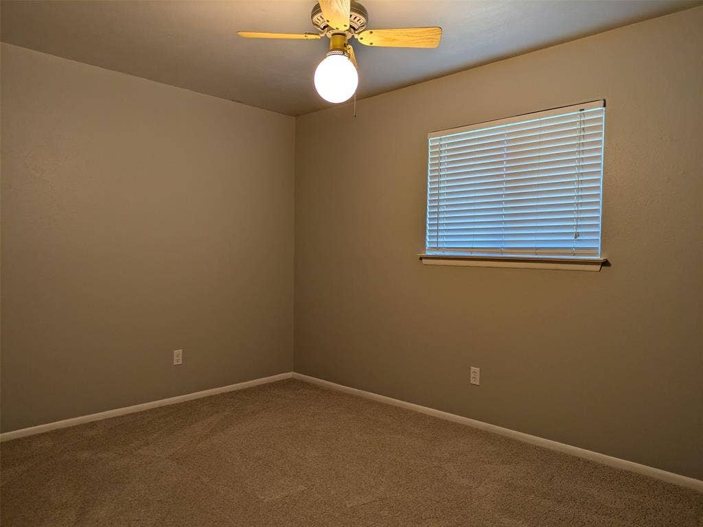 411 Baylor Drive, Arlington, TX 76010 411 Baylor Drive, Arlington, TX 76010