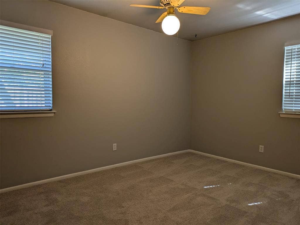 411 Baylor Drive, Arlington, TX 76010 411 Baylor Drive, Arlington, TX 76010