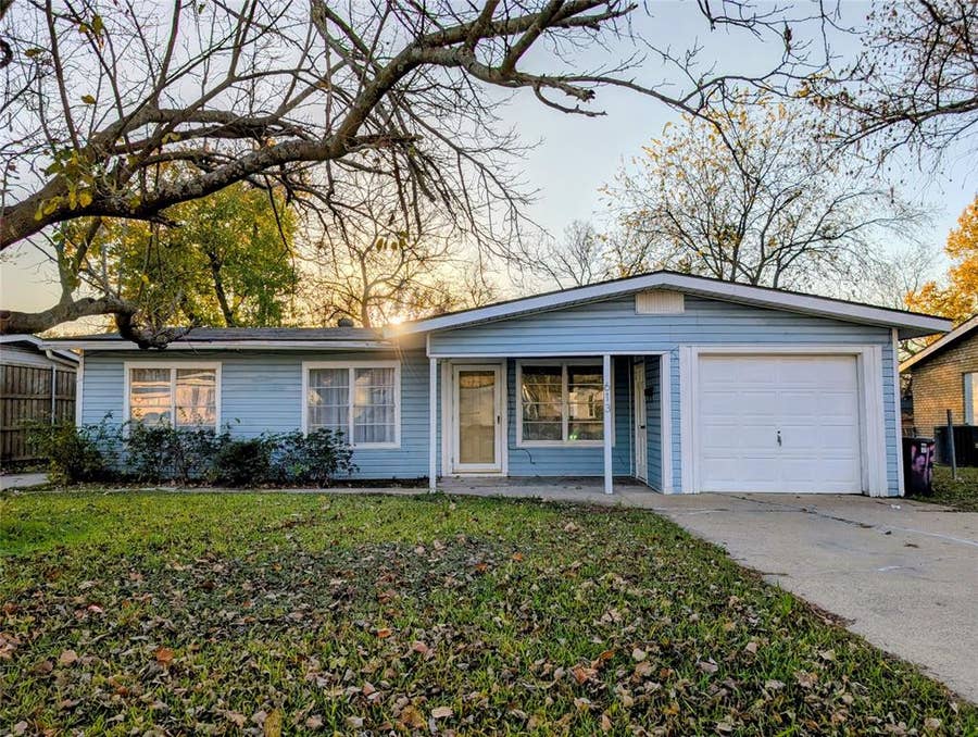 Property photo for 613 Grande Drive, Mesquite, TX