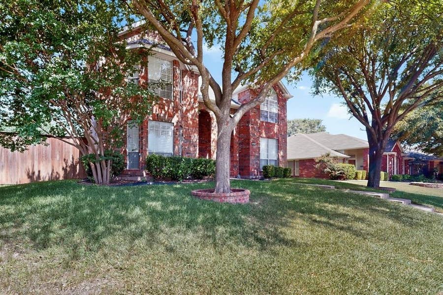 Property photo for 6651 Canterbury Drive, Frisco, TX