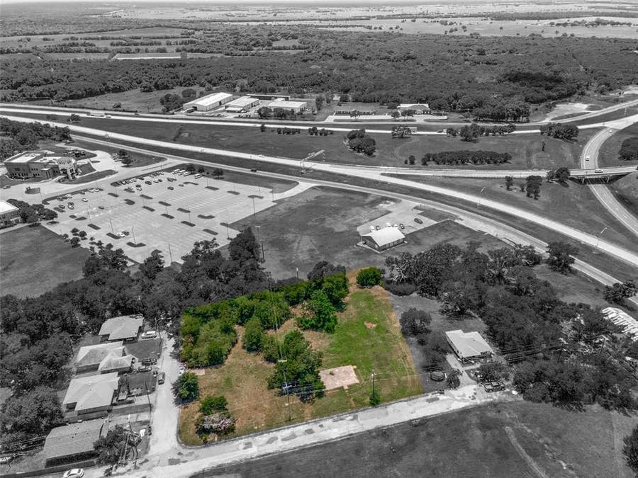 Property photo for 303 Carver, Kaufman, TX