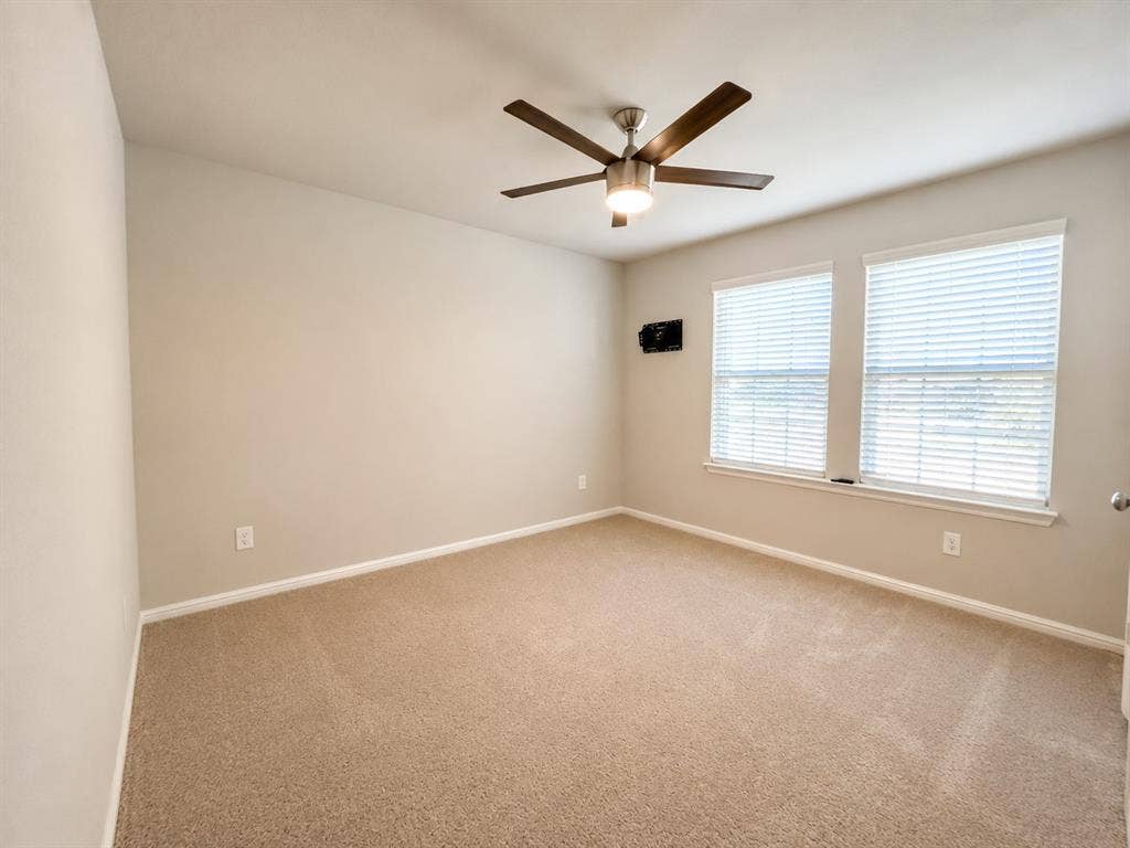 3720 Yarrow Drive, Denton, TX 76226