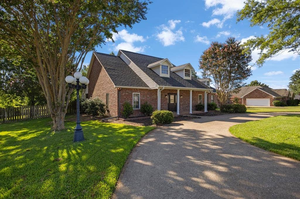 15050 Boaz Lane, Lindale, TX 75771 15050 Boaz Lane, Lindale, TX 75771