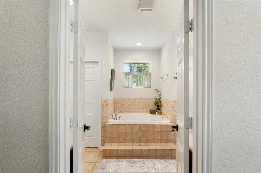 Garden tub