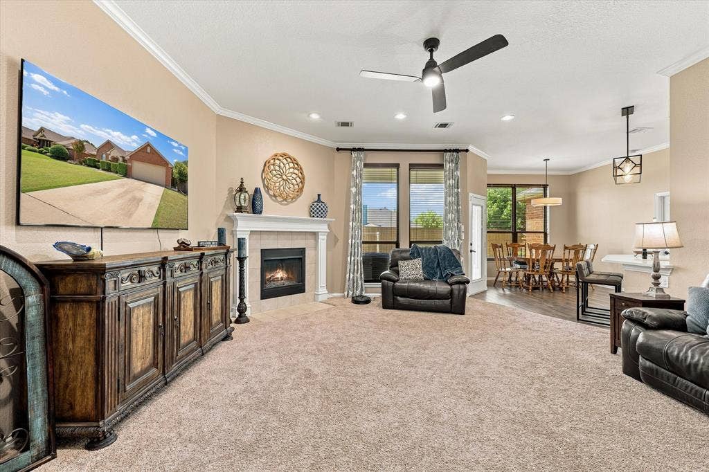 6030 Cynthia Drive, Midlothian, TX 76065