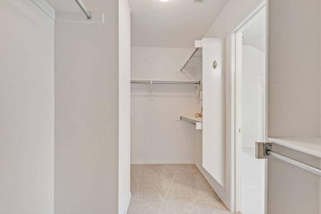 306 Salsbury Drive, Euless, TX 76040 306 Salsbury Drive, Euless, TX 76040