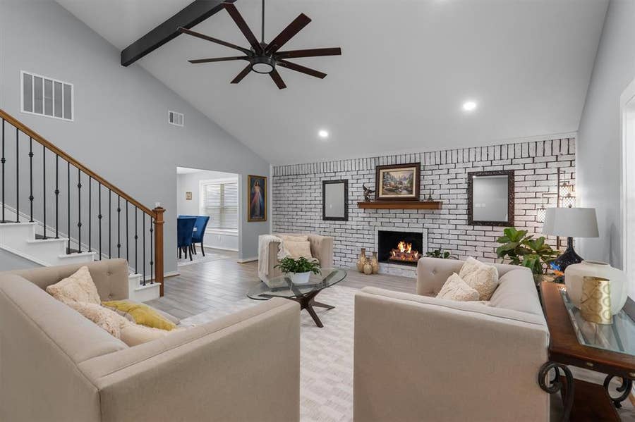 Property photo for 2316 Hummingbird Trail, Grapevine, TX