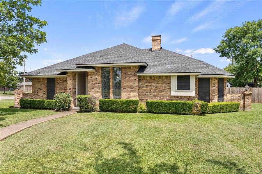 Property photo for 5401 Nevada Drive, Greenville, TX