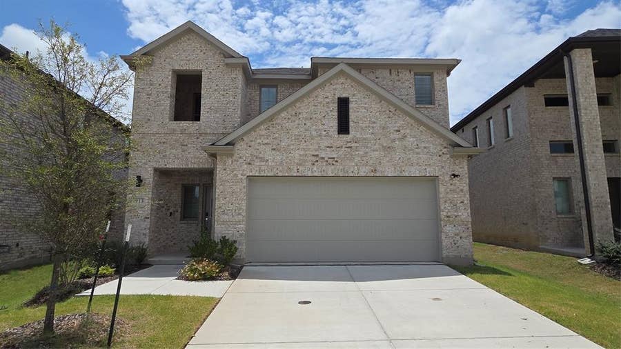 Property photo for 913 London Town Lane, Princeton, TX