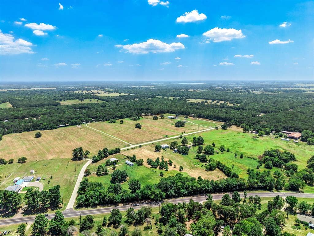 16488 Ranchette Road, Terrell, TX 75161 16488 Ranchette Road, Terrell, TX 75161