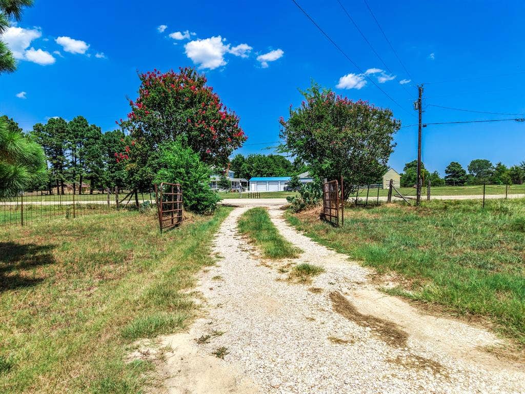 16488 Ranchette Road, Terrell, TX 75161 16488 Ranchette Road, Terrell, TX 75161